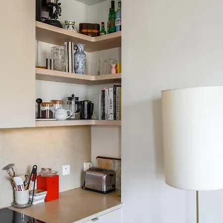 Апартаменты A So Parisian Cocoon Париж